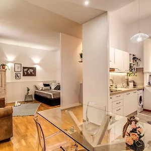 Apartment Ripetta Miracle, Rome